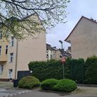 Ansicht Haus und Baugrundstück